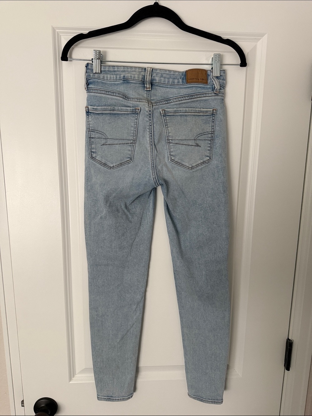 American Eagle Outfitters Light Blue Skinny Jeans - Picture 2 of 4